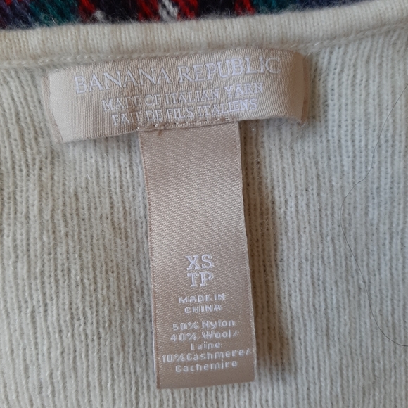 Banana Republic,color blocked, peplum sweater - Picture 3 of 5